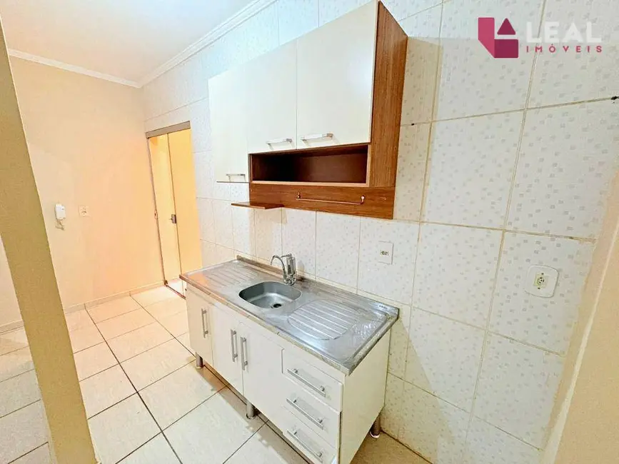 Apartamento com 1 quarto para alugar, 35m2 em Centro, Pouso Alegre - MG - imagem 2 Foto 2 de Apartamento com 1 quarto para alugar, 35m2 em Centro, Pouso Alegre - MG