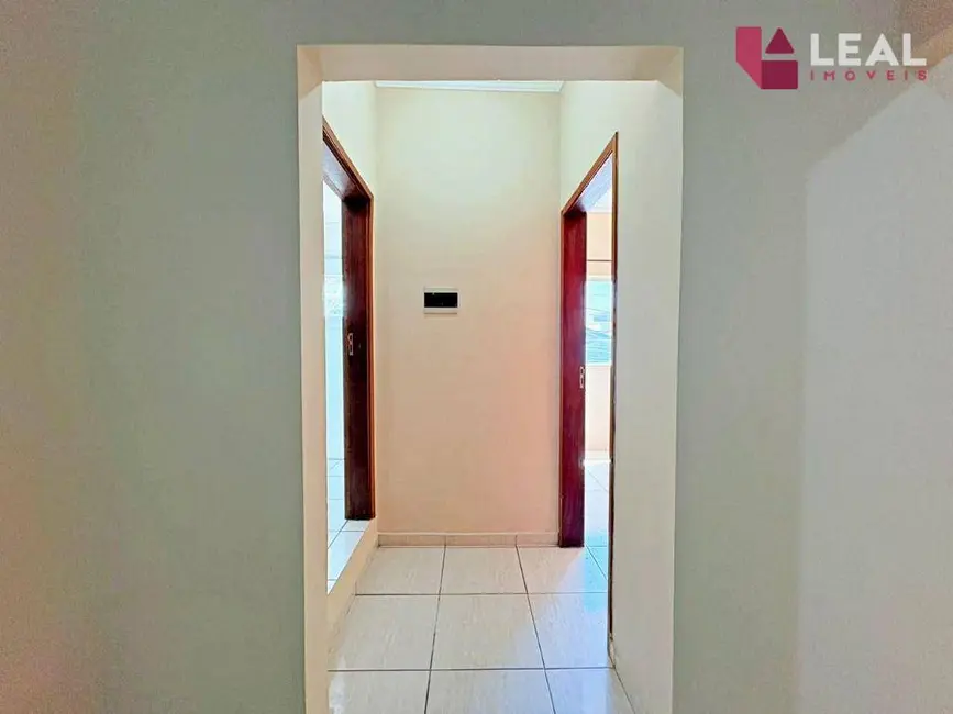 Apartamento com 1 quarto para alugar, 35m2 em Centro, Pouso Alegre - MG - imagem 6 Foto 6 de Apartamento com 1 quarto para alugar, 35m2 em Centro, Pouso Alegre - MG