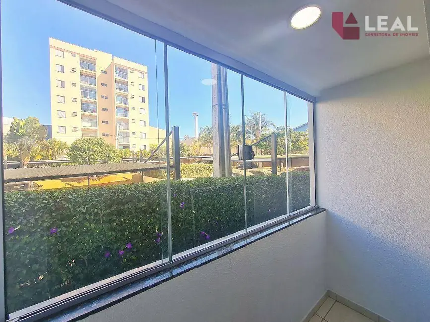 Foto 6 de Apartamento com 2 quartos para alugar, 49m2 em Faisqueira, Pouso Alegre - MG