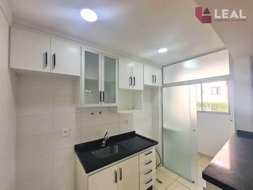 Foto 7 de Apartamento com 2 quartos para alugar, 49m2 em Faisqueira, Pouso Alegre - MG