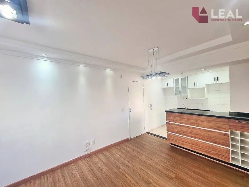 Foto 4 de Apartamento com 2 quartos para alugar, 49m2 em Faisqueira, Pouso Alegre - MG