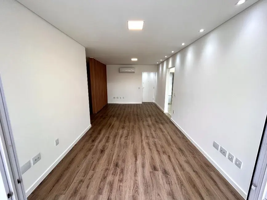 Apartamento com 4 quartos à venda, 210m2 em Pouso Alegre - MG - imagem 4 Foto 4 de Apartamento com 4 quartos à venda, 210m2 em Pouso Alegre - MG