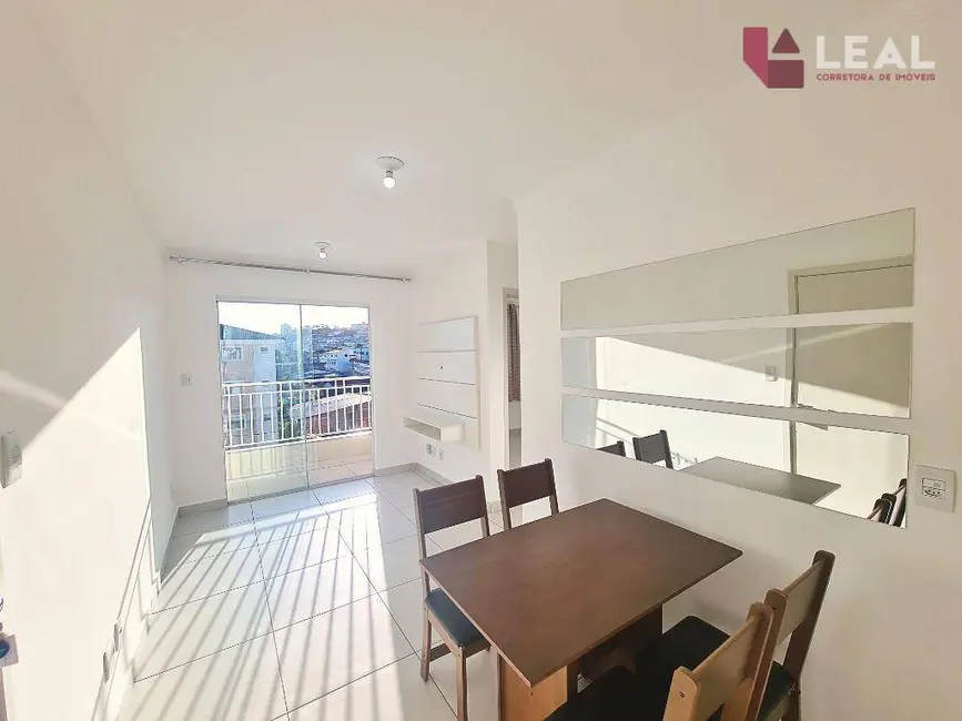 Foto 2 de Apartamento com 2 quartos para alugar, 55m2 em Fátima I, Pouso Alegre - MG