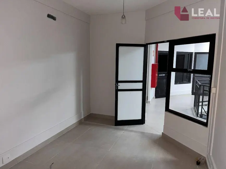 Loja para alugar, 27m2 em Fátima II, Pouso Alegre - MG - imagem 2 Foto 2 de Loja para alugar, 27m2 em Fátima II, Pouso Alegre - MG