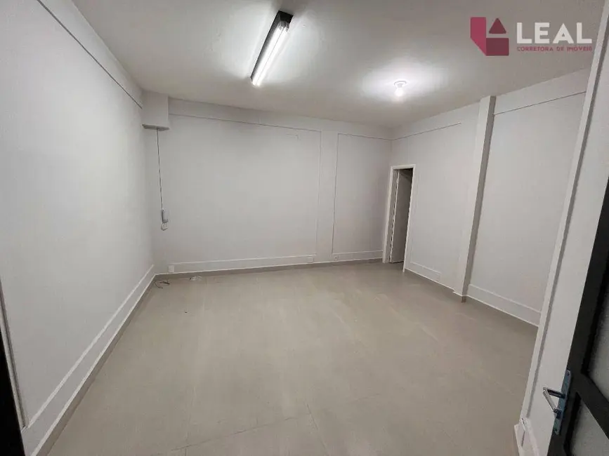 Foto 3 de Loja para alugar, 32m2 em Fátima II, Pouso Alegre - MG