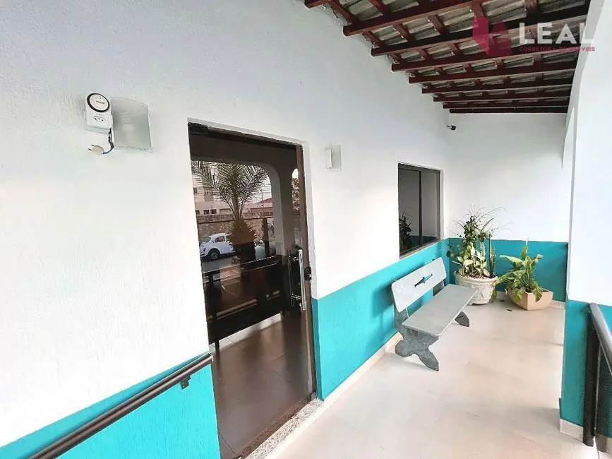 Foto 4 de Loja para alugar, 196m2 em Pouso Alegre - MG