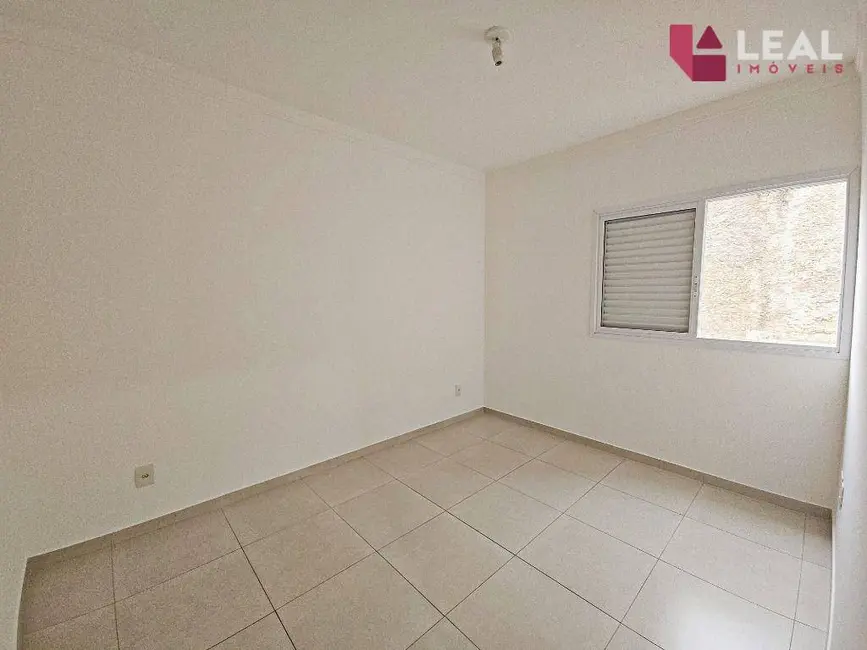 Apartamento com 2 quartos para alugar, 70m2 em Santa Dorotéia, Pouso Alegre - MG - imagem 7 Foto 7 de Apartamento com 2 quartos para alugar, 70m2 em Santa Dorotéia, Pouso Alegre - MG