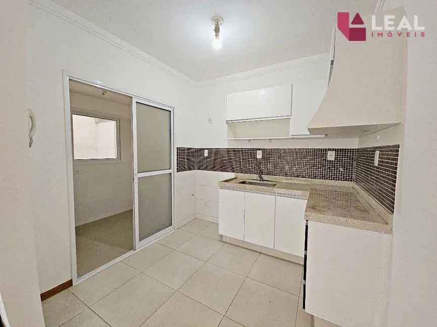 Apartamento com 2 quartos para alugar, 70m2 em Santa Dorotéia, Pouso Alegre - MG - imagem 3 Foto 3 de Apartamento com 2 quartos para alugar, 70m2 em Santa Dorotéia, Pouso Alegre - MG