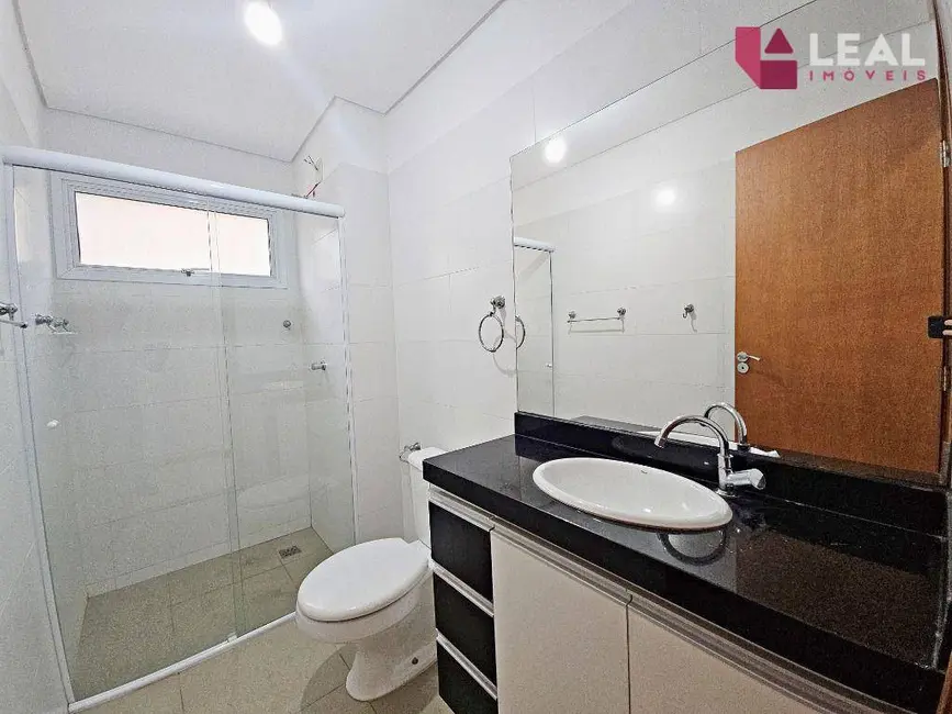 Apartamento com 2 quartos para alugar, 70m2 em Santa Dorotéia, Pouso Alegre - MG - imagem 9 Foto 9 de Apartamento com 2 quartos para alugar, 70m2 em Santa Dorotéia, Pouso Alegre - MG