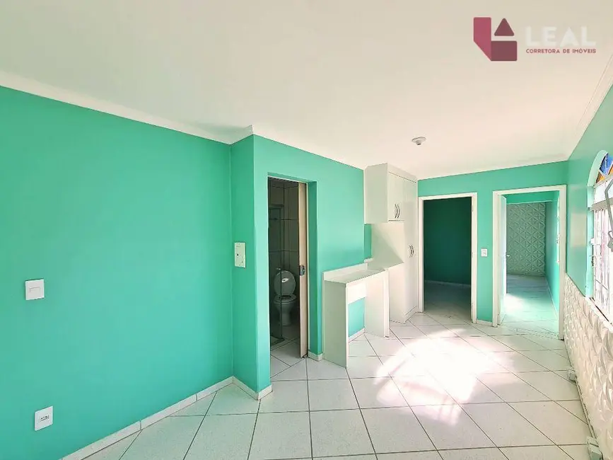 Foto 7 de Casa com 2 quartos para alugar, 92m2 em Centro, Pouso Alegre - MG