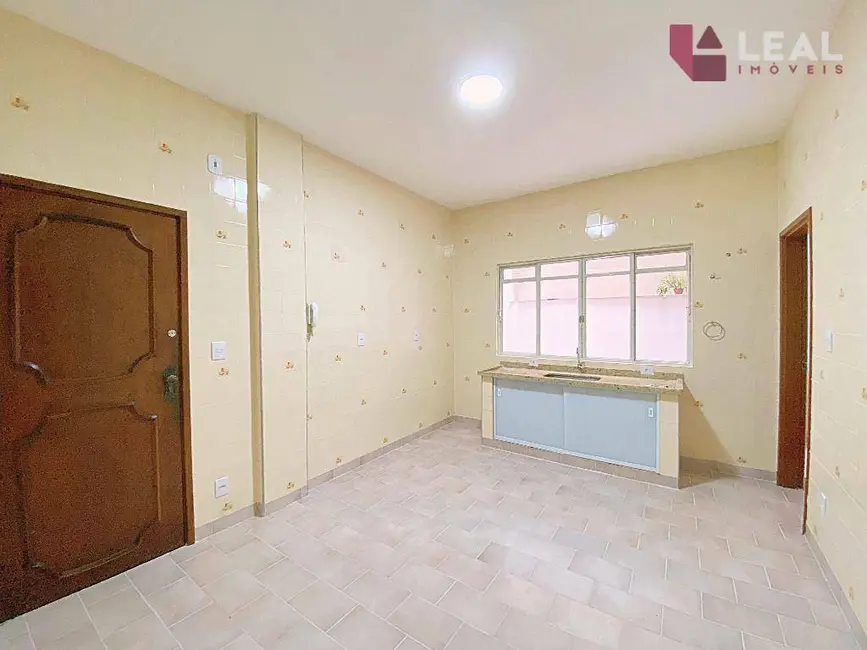 Foto 5 de Apartamento com 3 quartos para alugar, 123m2 em Alfredo Custódio de Paula, Pouso Alegre - MG