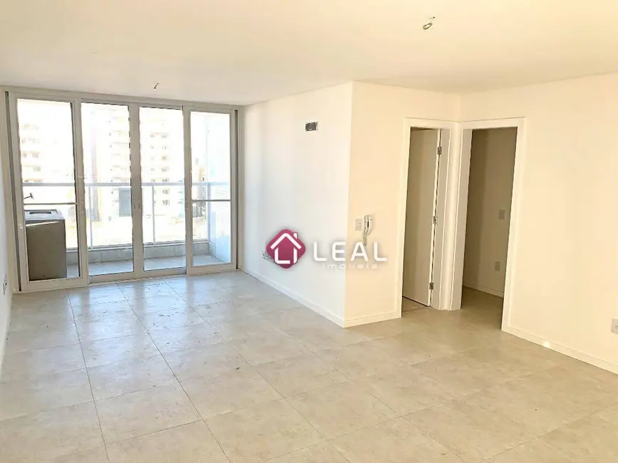 Foto 1 de Apartamento com 3 quartos à venda, 105m2 em Pouso Alegre - MG