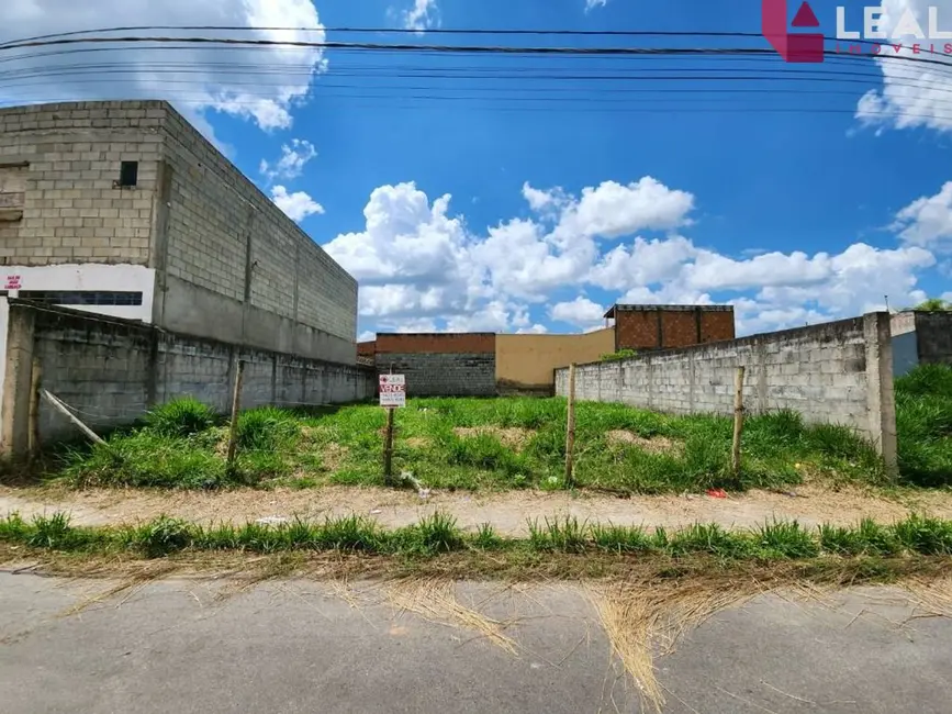 Foto 5 de Terreno / Lote à venda, 240m2 em São Pedro II, Pouso Alegre - MG
