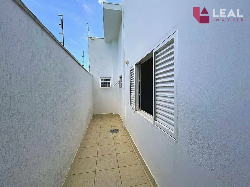Foto 5 de Casa com 4 quartos à venda, 380m2 em Pousada dos Campos I, Pouso Alegre - MG