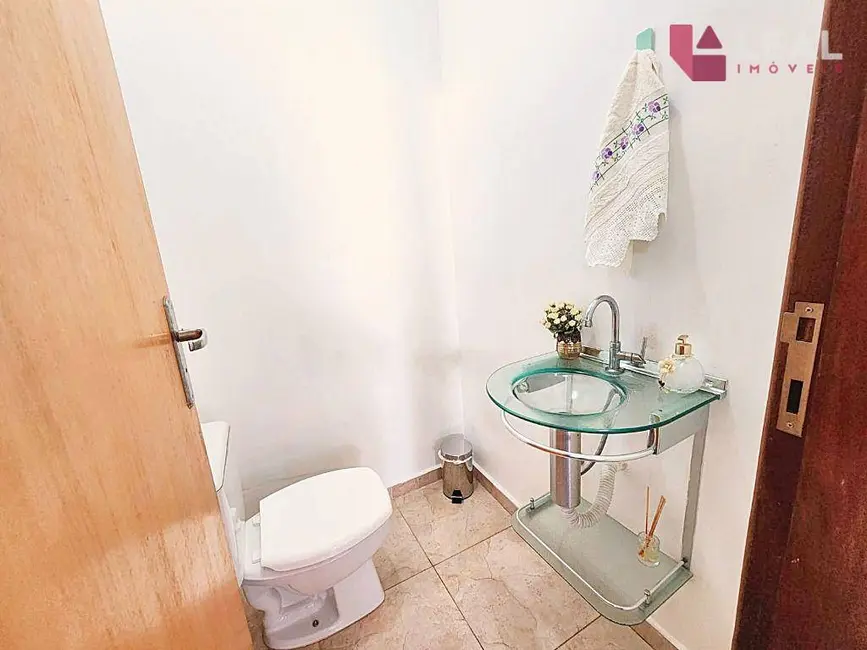 Casa com 4 quartos à venda, 466m2 em Pouso Alegre - MG - imagem 6 Foto 6 de Casa com 4 quartos à venda, 466m2 em Pouso Alegre - MG