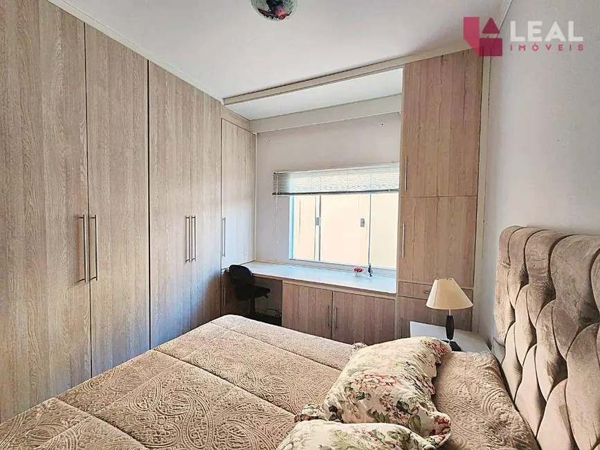 Casa com 4 quartos à venda, 466m2 em Pouso Alegre - MG - imagem 9 Foto 9 de Casa com 4 quartos à venda, 466m2 em Pouso Alegre - MG