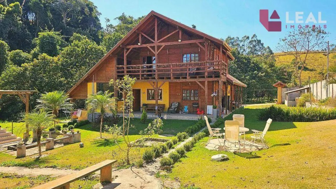 Foto 1 de Chácara com 5 quartos à venda, 5000m2 em Silvianopolis - MG