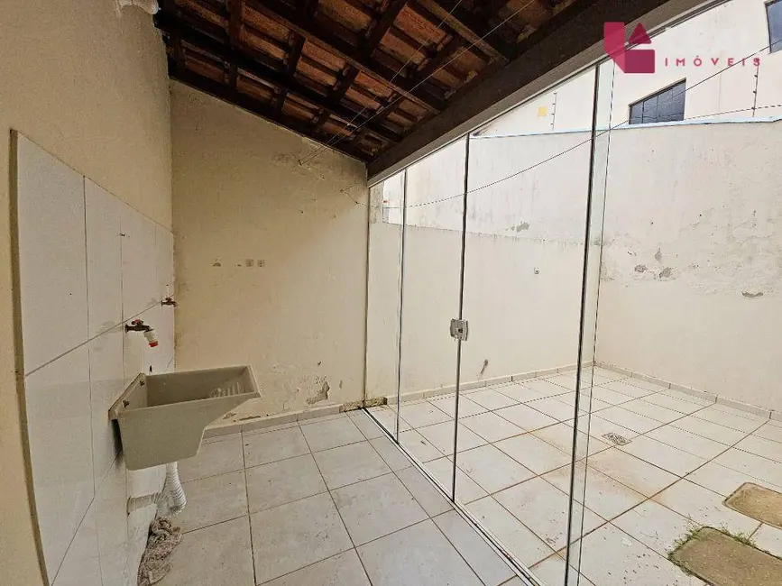Foto 8 de Apartamento com 2 quartos à venda, 92m2 em Pouso Alegre - MG