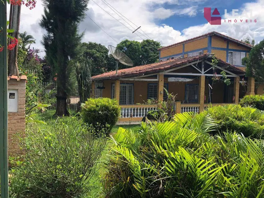 Foto 1 de Chácara com 3 quartos à venda, 1879m2 em Pouso Alegre - MG