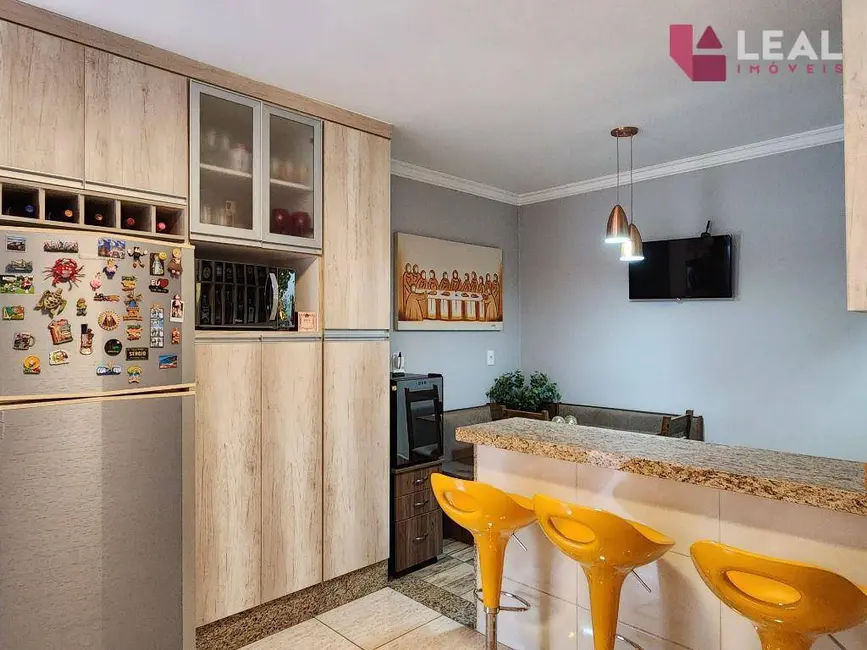 Foto 8 de Casa com 3 quartos à venda, 211m2 em Vila Beatriz, Pouso Alegre - MG