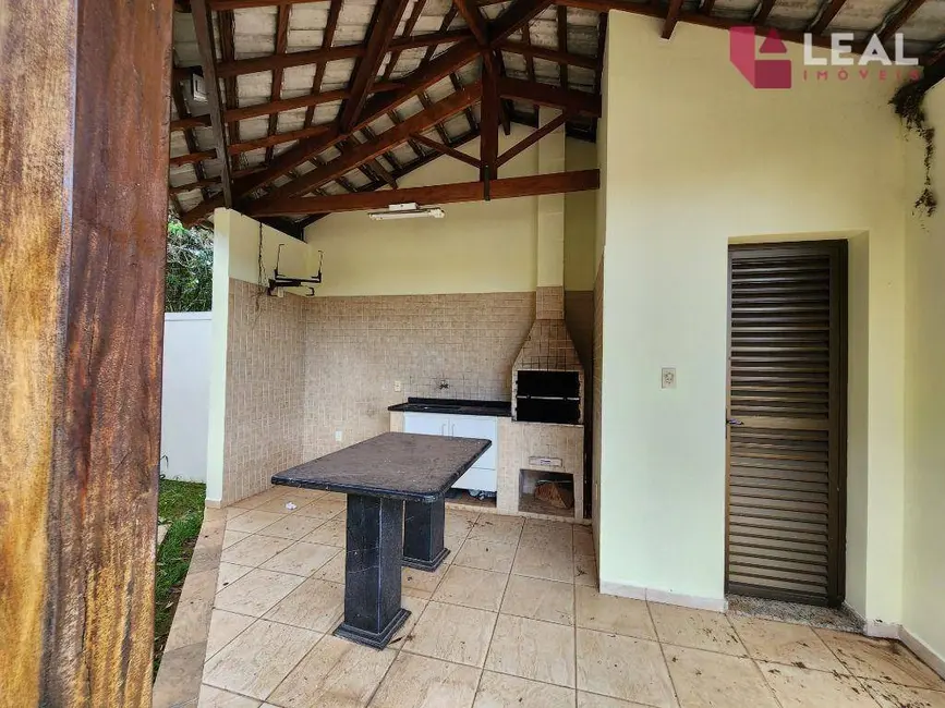 Casa com 3 quartos à venda, 450m2 em Fátima I, Pouso Alegre - MG - imagem 4 Foto 4 de Casa com 3 quartos à venda, 450m2 em Fátima I, Pouso Alegre - MG