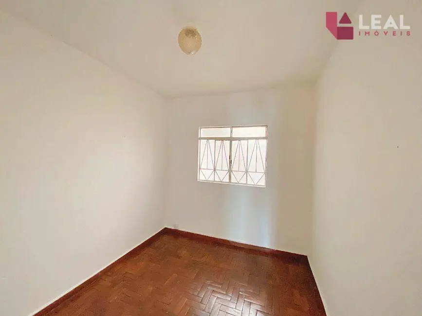 Casa com 2 quartos à venda, 67m2 em Santo Ivo, Pouso Alegre - MG - imagem 8 Foto 8 de Casa com 2 quartos à venda, 67m2 em Santo Ivo, Pouso Alegre - MG