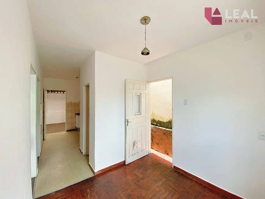 Casa com 2 quartos à venda, 67m2 em Santo Ivo, Pouso Alegre - MG - imagem 3 Foto 3 de Casa com 2 quartos à venda, 67m2 em Santo Ivo, Pouso Alegre - MG