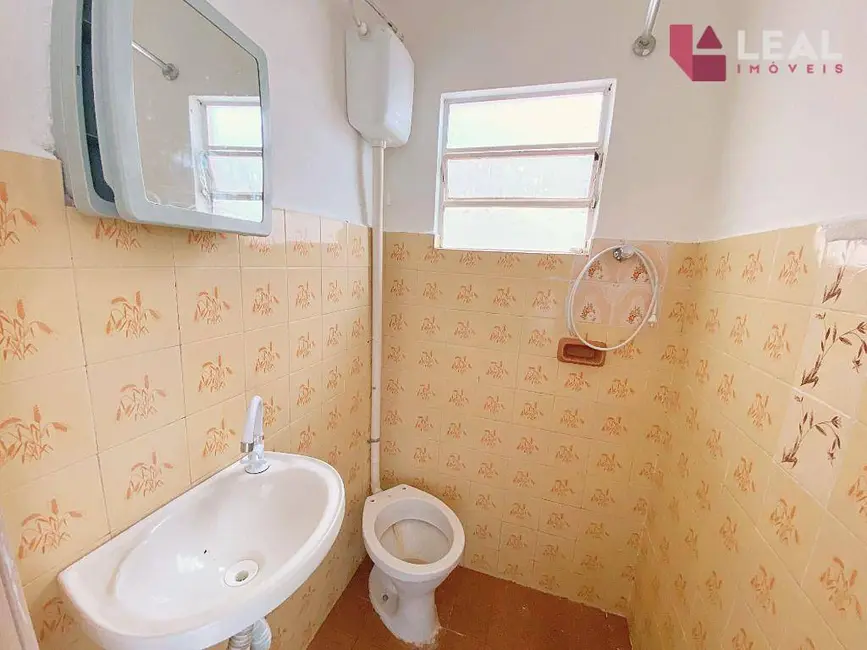 Casa com 2 quartos à venda, 67m2 em Santo Ivo, Pouso Alegre - MG - imagem 7 Foto 7 de Casa com 2 quartos à venda, 67m2 em Santo Ivo, Pouso Alegre - MG