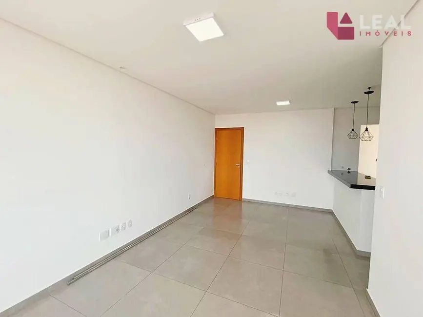 Apartamento com 2 quartos à venda, 75m2 em João Paulo II, Pouso Alegre - MG - imagem 3 Foto 3 de Apartamento com 2 quartos à venda, 75m2 em João Paulo II, Pouso Alegre - MG