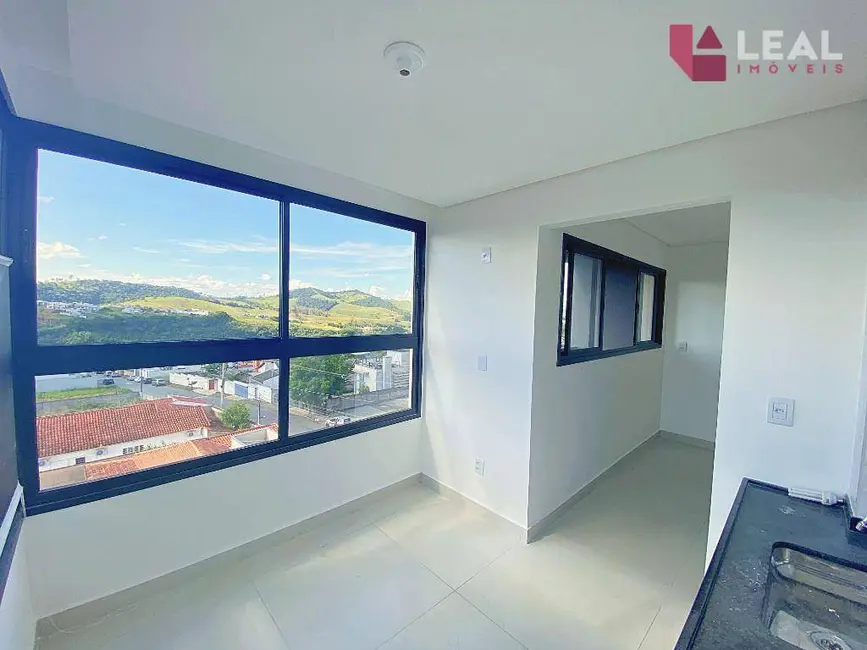 Foto 7 de Apartamento com 2 quartos à venda, 67m2 em Pouso Alegre - MG