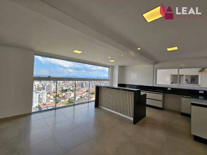 Foto 9 de Apartamento com 4 quartos à venda, 256m2 em Pouso Alegre - MG