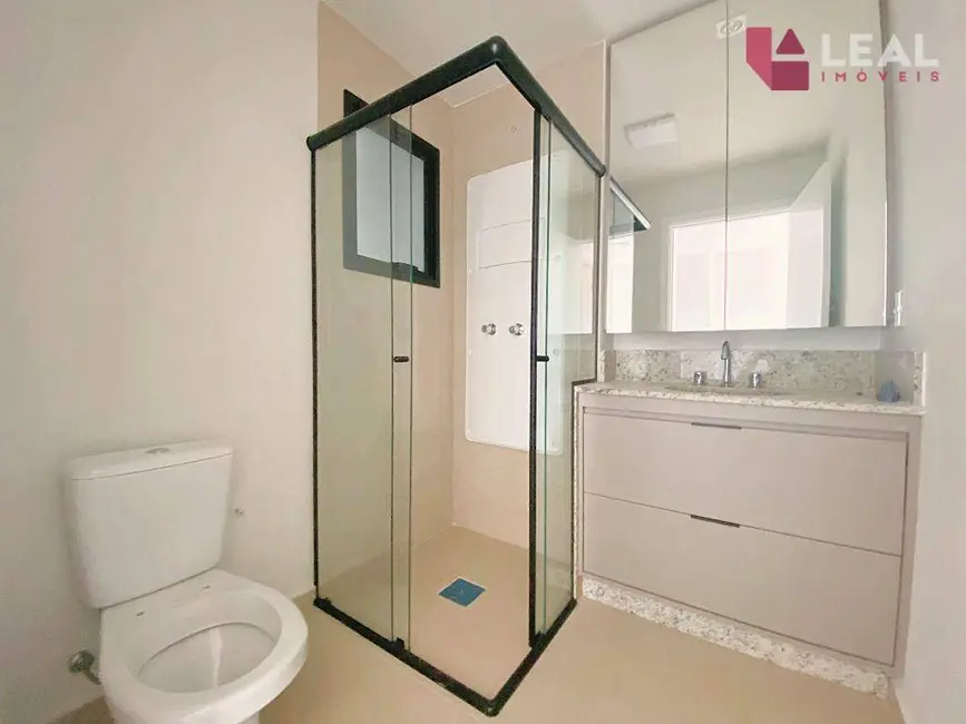 Apartamento com 1 quarto à venda, 53m2 em Centro, Pouso Alegre - MG - imagem 8 Foto 8 de Apartamento com 1 quarto à venda, 53m2 em Centro, Pouso Alegre - MG
