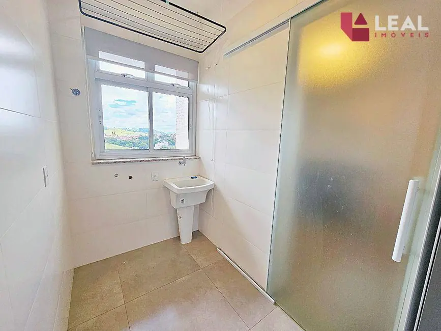 Foto 5 de Apartamento com 2 quartos à venda, 71m2 em João Paulo II, Pouso Alegre - MG