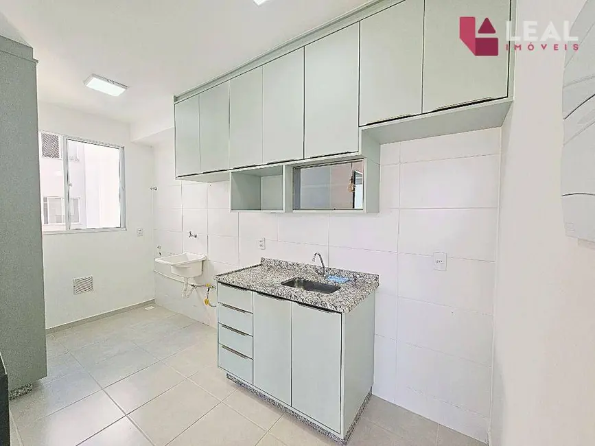 Apartamento com 2 quartos para alugar, 51m2 em Pouso Alegre - MG - imagem 4 Foto 4 de Apartamento com 2 quartos para alugar, 51m2 em Pouso Alegre - MG