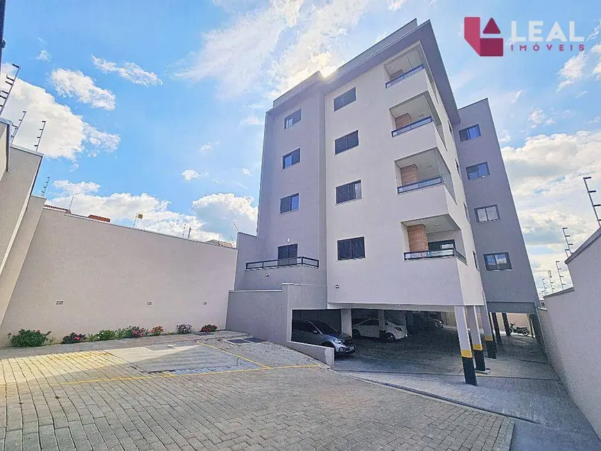 Foto 2 de Apartamento com 3 quartos à venda e para alugar, 100m2 em Vila Ema, Pouso Alegre - MG