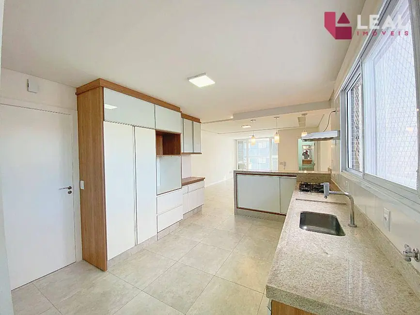 Apartamento com 3 quartos à venda, 105m2 em Pouso Alegre - MG - imagem 9 Foto 9 de Apartamento com 3 quartos à venda, 105m2 em Pouso Alegre - MG