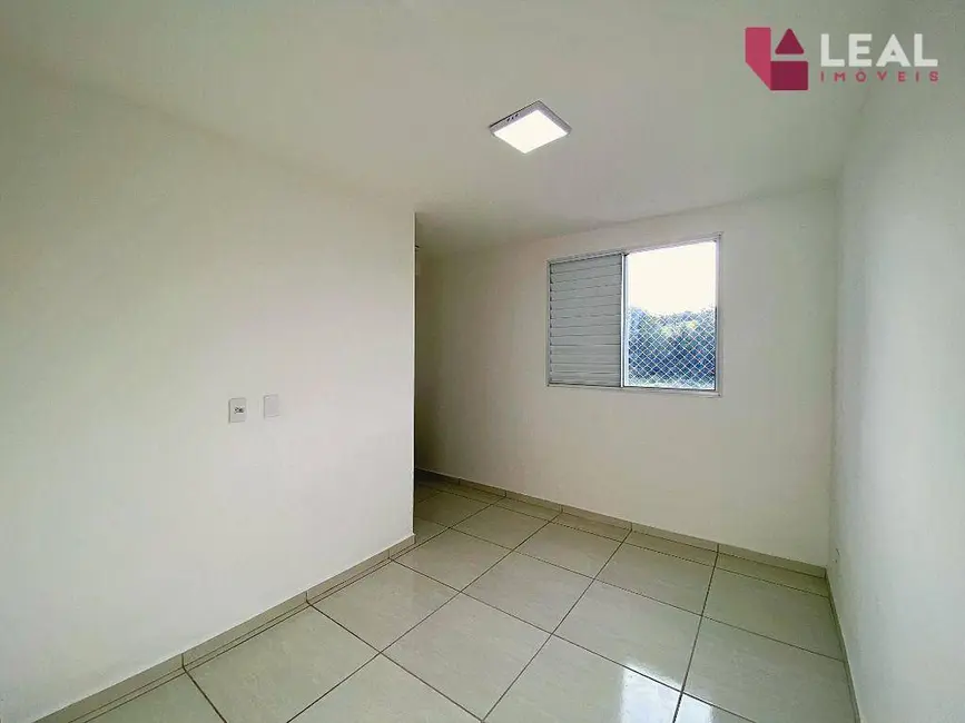 Apartamento com 2 quartos para alugar, 57m2 em Pouso Alegre - MG - imagem 7 Foto 7 de Apartamento com 2 quartos para alugar, 57m2 em Pouso Alegre - MG