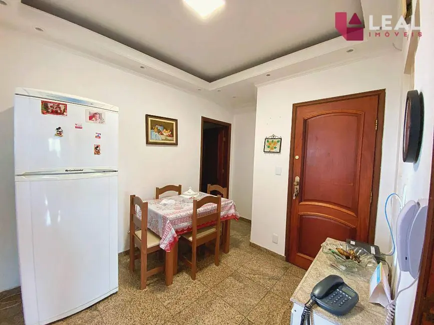 Foto 5 de Apartamento com 3 quartos à venda, 172m2 em Centro, Pouso Alegre - MG