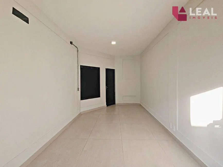 Foto 2 de Sala Comercial para alugar, 30m2 em Fátima II, Pouso Alegre - MG