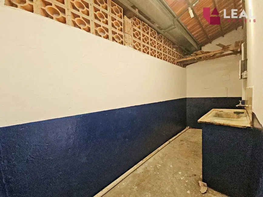 Foto 2 de Loja para alugar, 85m2 em Pouso Alegre - MG