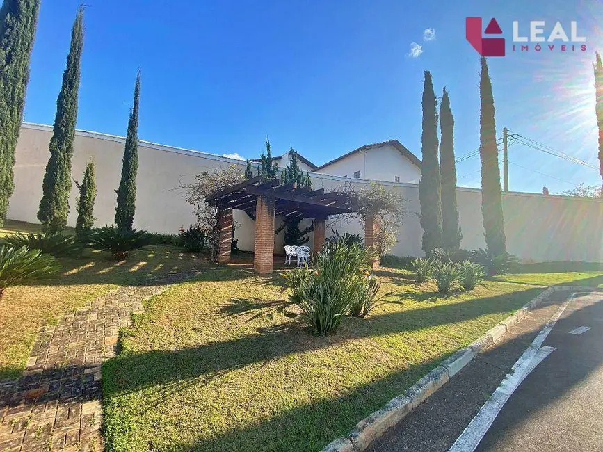 Foto 4 de Terreno / Lote à venda, 300m2 em Fátima II, Pouso Alegre - MG