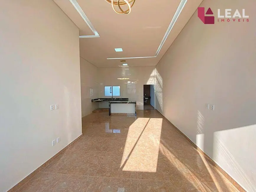 Foto 5 de Casa com 3 quartos à venda, 200m2 em Jardim Floresta, Pouso Alegre - MG