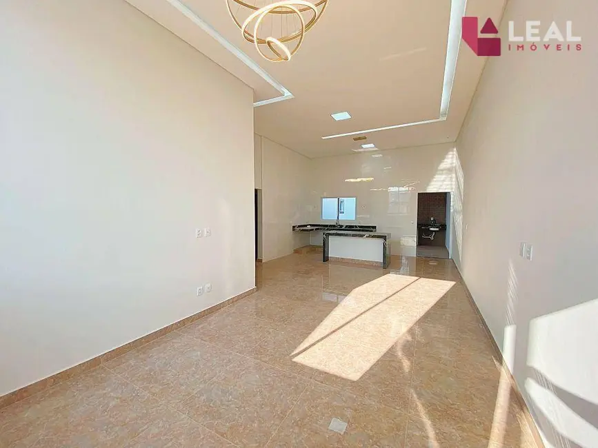 Foto 6 de Casa com 3 quartos à venda, 200m2 em Jardim Floresta, Pouso Alegre - MG