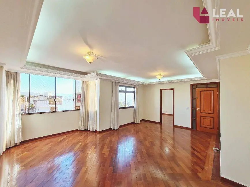 Foto 1 de Apartamento com 4 quartos à venda, 137m2 em Santa Dorotéia, Pouso Alegre - MG