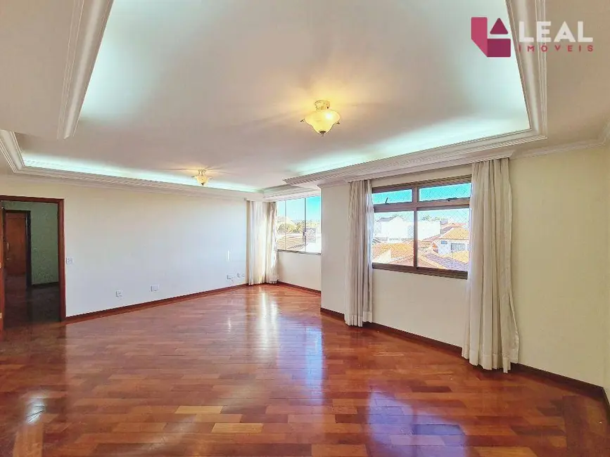 Foto 2 de Apartamento com 4 quartos à venda, 137m2 em Santa Dorotéia, Pouso Alegre - MG