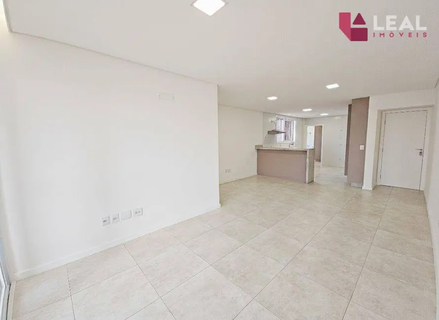 Apartamento com 3 quartos para alugar, 105m2 em Pouso Alegre - MG - imagem 2 Foto 2 de Apartamento com 3 quartos para alugar, 105m2 em Pouso Alegre - MG
