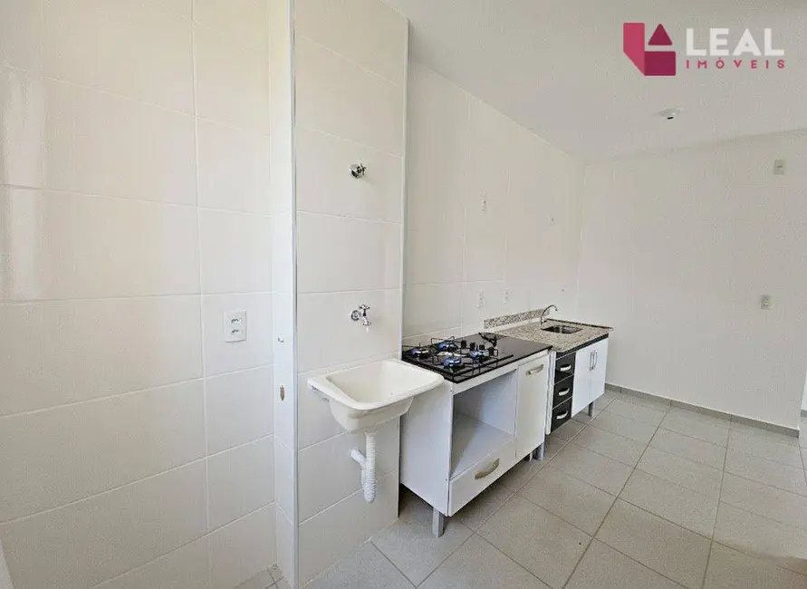 Apartamento com 2 quartos para alugar, 51m2 em São João, Pouso Alegre - MG - imagem 6 Foto 6 de Apartamento com 2 quartos para alugar, 51m2 em São João, Pouso Alegre - MG