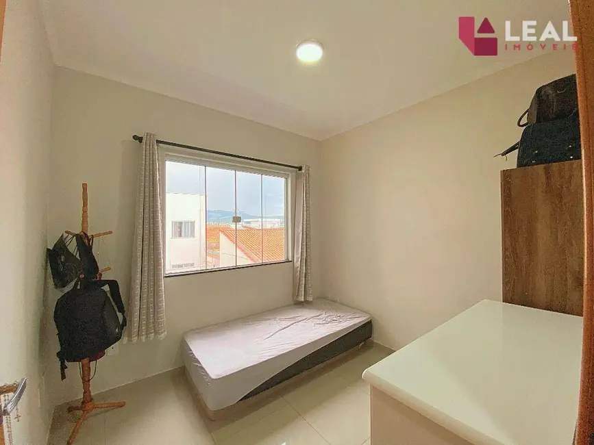 Foto 8 de Apartamento com 2 quartos à venda, 73m2 em Aristeu da Costa Rios, Pouso Alegre - MG