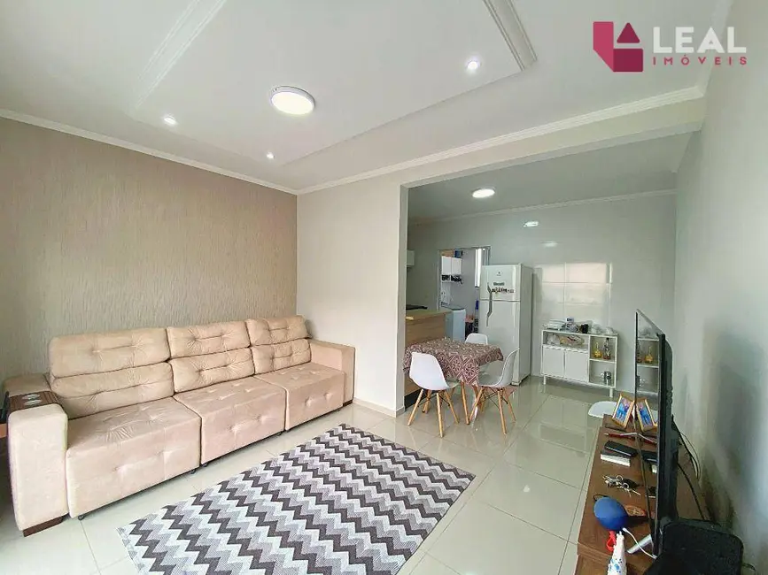 Foto 1 de Apartamento com 2 quartos à venda, 73m2 em Aristeu da Costa Rios, Pouso Alegre - MG