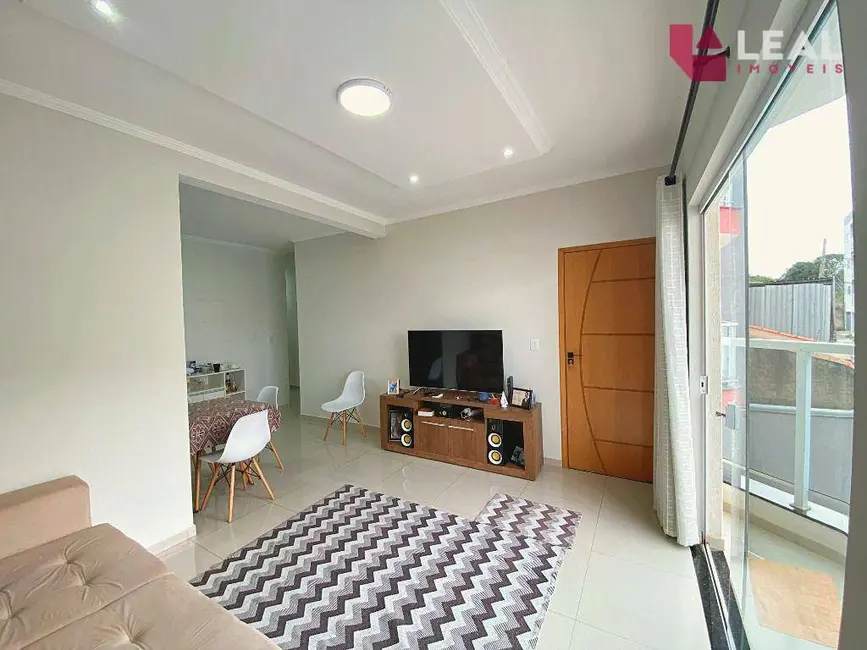 Foto 2 de Apartamento com 2 quartos à venda, 73m2 em Aristeu da Costa Rios, Pouso Alegre - MG